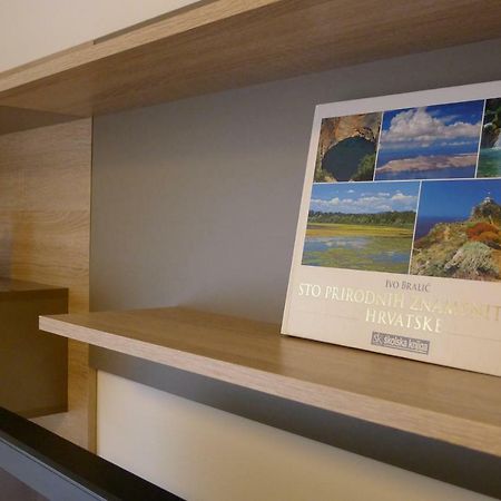 Zola Apartment ซาเกร็บ ภายนอก รูปภาพ