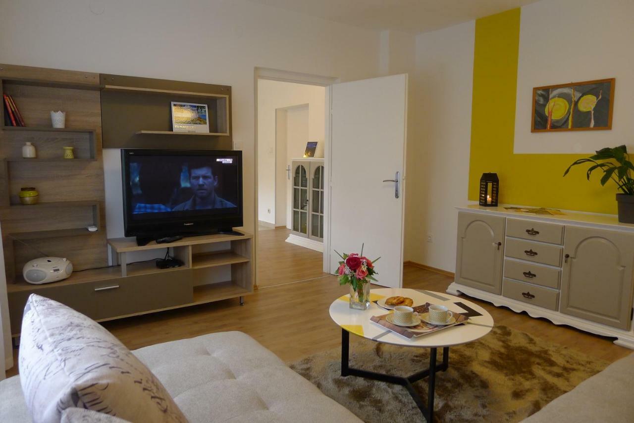 Zola Apartment ซาเกร็บ ภายนอก รูปภาพ